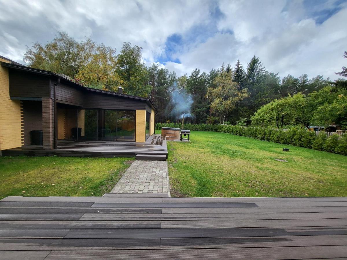 Vomikay Villa Таллин Экстерьер фото